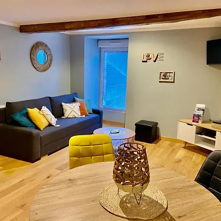 Les Bulles Ageennes Apartment