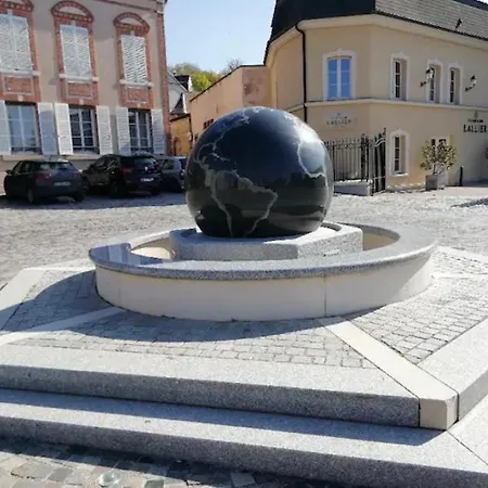 Les Bulles Ageennes Apartment *